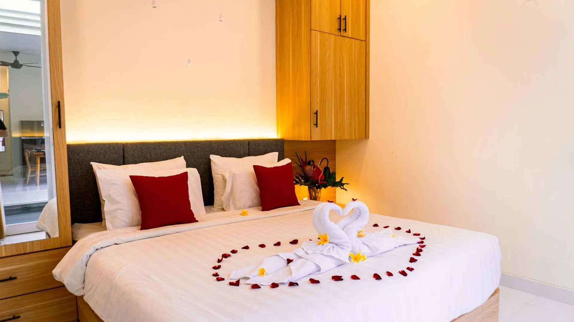 Mayu Kamandari Villa Seminyak   Seminyak (Bali)