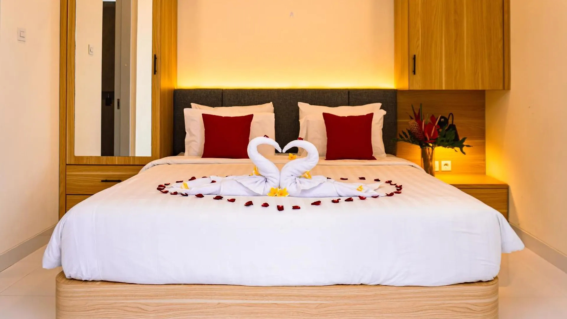 Mayu Kamandari Villa Seminyak  Indonesia