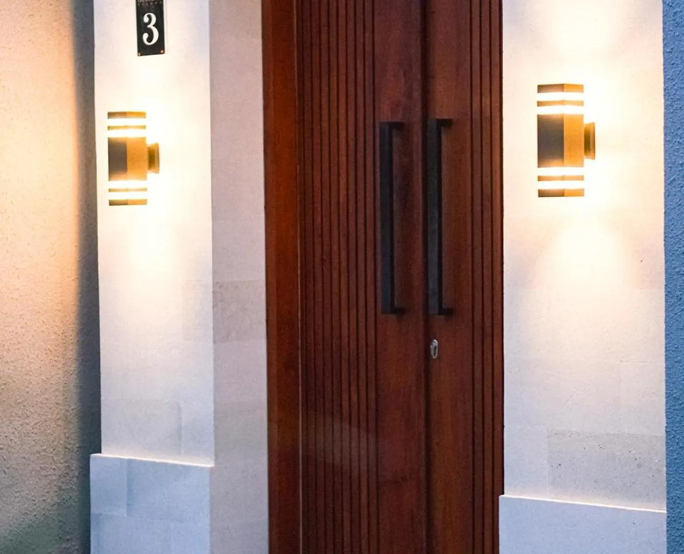 Mayu Kamandari Villa Seminyak