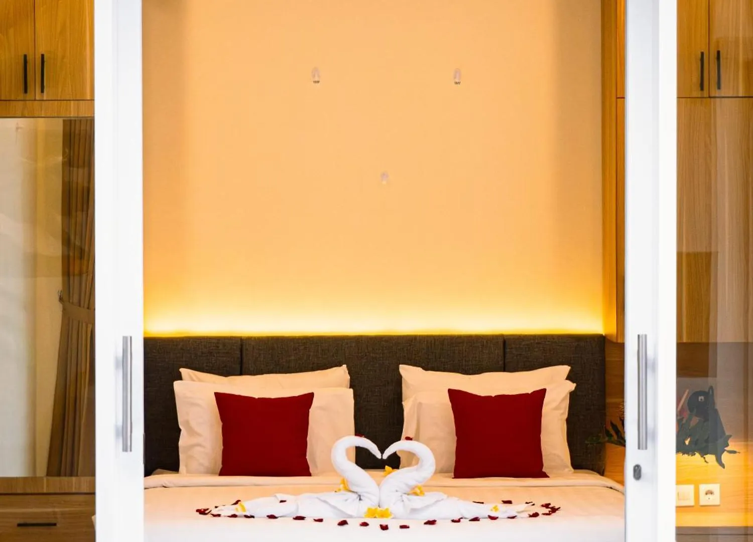 Mayu Kamandari Villa Seminyak
